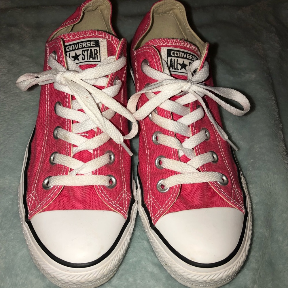 Pink Converse - Picture 2 of 2